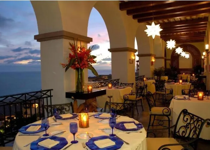Hotel Pueblo Bonito Sunset